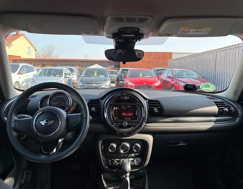Gebraucht Mini One Clubman 102 PS (75 kW) 2017 Rot Kombi