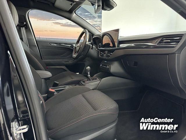 Gebraucht Ford Focus ST-Line 125 PS (91 kW) 2025 Agate black Limousine