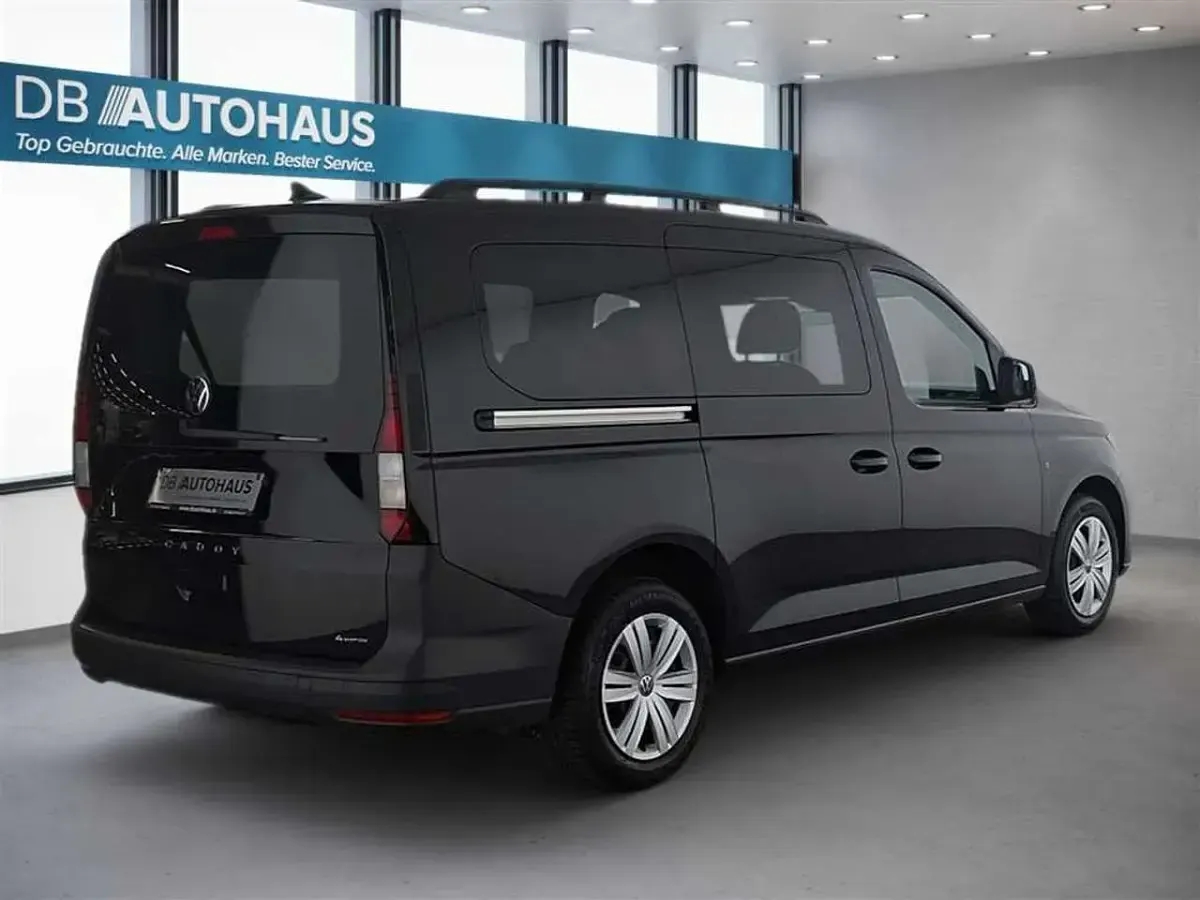 Gebraucht VW Caddy 122 PS (89 kW) 2022 Schwarz Van / Kleinbus