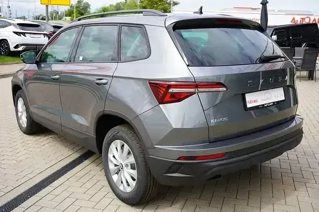 Neu Skoda Karoq 150 PS (110 kW) 2026 Andere SUV