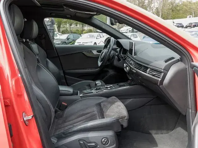 Gebraucht Audi S4 Ambiente 354 PS (260 kW) 2018 Misanorot perleffekt Kombi