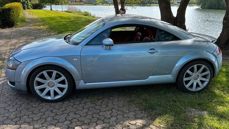 Grau Gebraucht 2003 Audi TT S-Line Coupé | 8.000 € (Teuer) - Bild 1/4