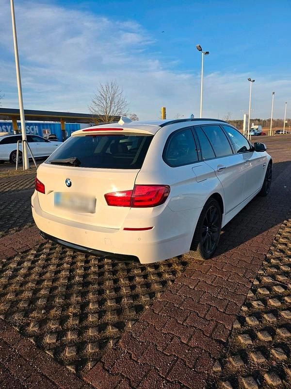 Gebraucht BMW 525 218 PS (160 kW) 2012 Limousine