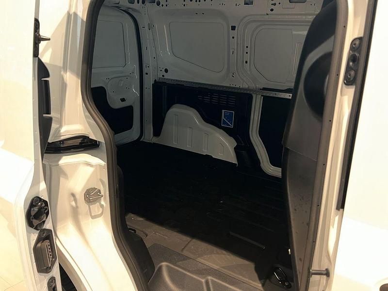 Neu Ford Transit Trend 101 PS (74 kW) 2026 Frostweiß Limousine