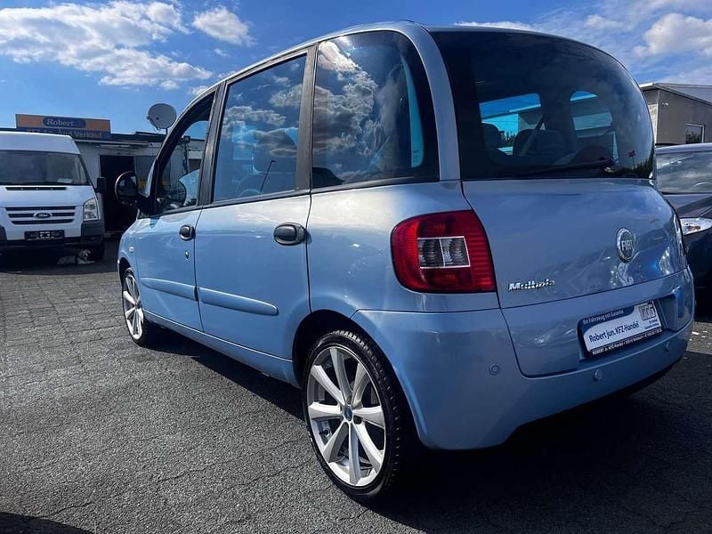 Gebraucht Fiat Multipla Dynamic 103 PS (75 kW) 2005 Blau Van / Kleinbus