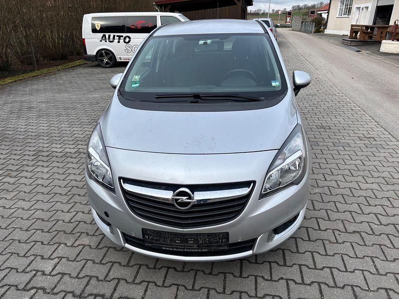 Gebraucht Opel Meriva Style 140 PS (102 kW) 2015 Silber Van / Kleinbus
