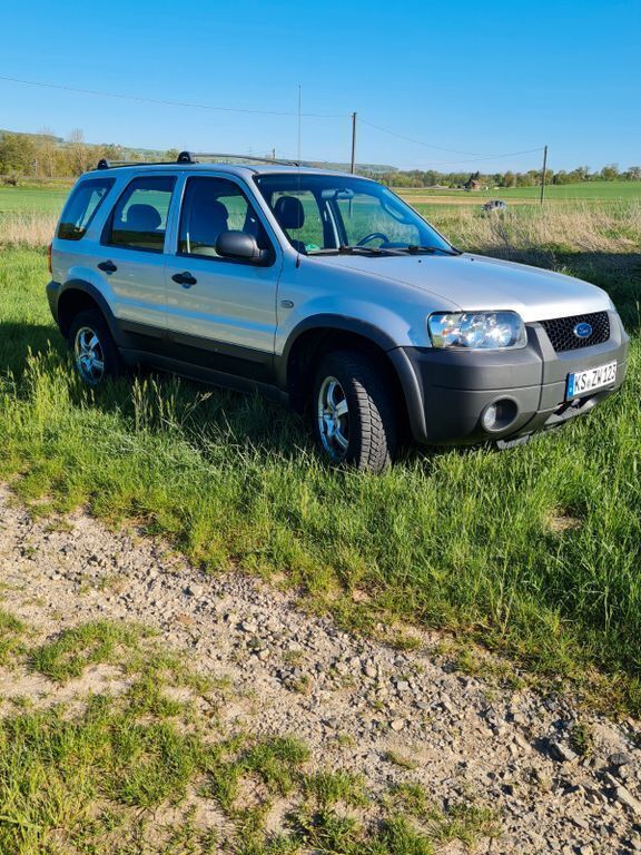 Grau Gebraucht 2006 Ford Maverick XLT SUV | 4.650 € (Guter Preis) - Bild 1/4
