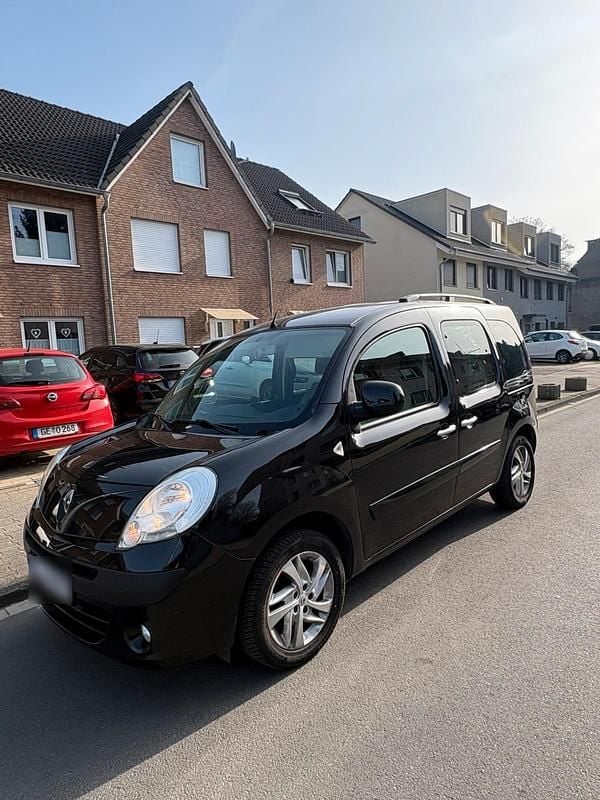 Gebraucht Renault Kangoo Expression 106 PS (77 kW) 2013 Schwarz Van / Kleinbus