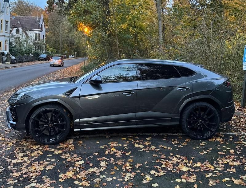 Gebraucht Lamborghini Urus 650 PS (478 kW) 2018 Grau SUV