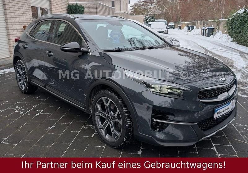 Gebraucht Kia XCeed Spirit 136 PS (100 kW) 2021 Grau SUV