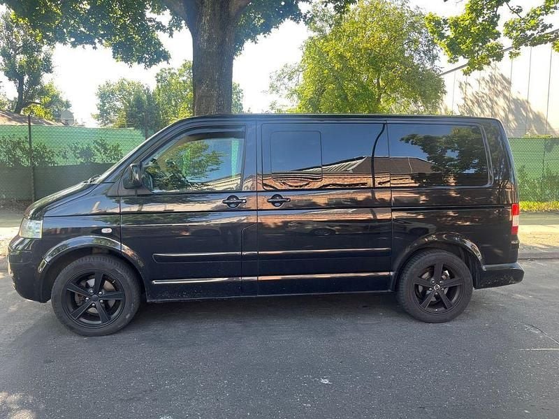 Schwarz Gebraucht 2008 VW T5 Highline Van | 8.700 € (Guter Preis) - Bild 1/4