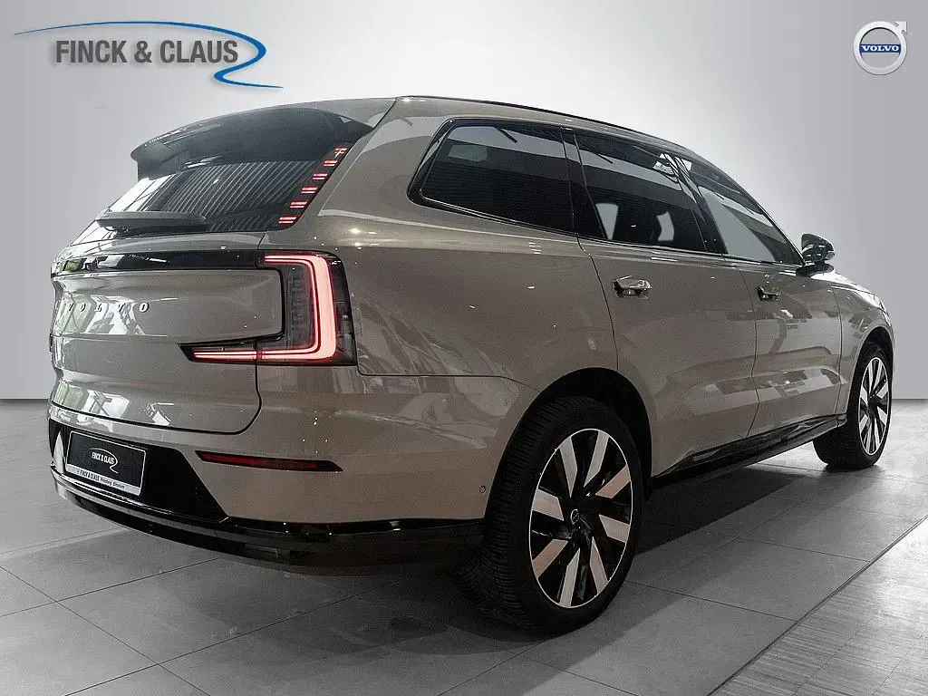 Occasion Volvo EX90 Performance 380 kW (517 ch) 2025 Gris SUV