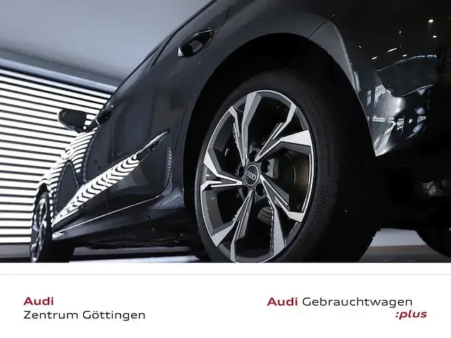 Gebraucht Audi A3 Sportback e-tron Advanced Plus 204 PS (150 kW) 2024 Mythosschwarz metallic Kleinwagen