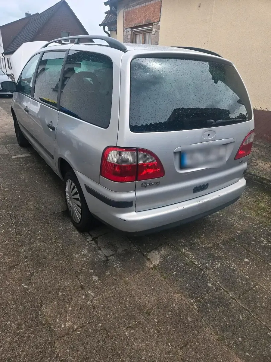Używany Ford Galaxy 116 KM (85 kW) 2002 Szary Minivan