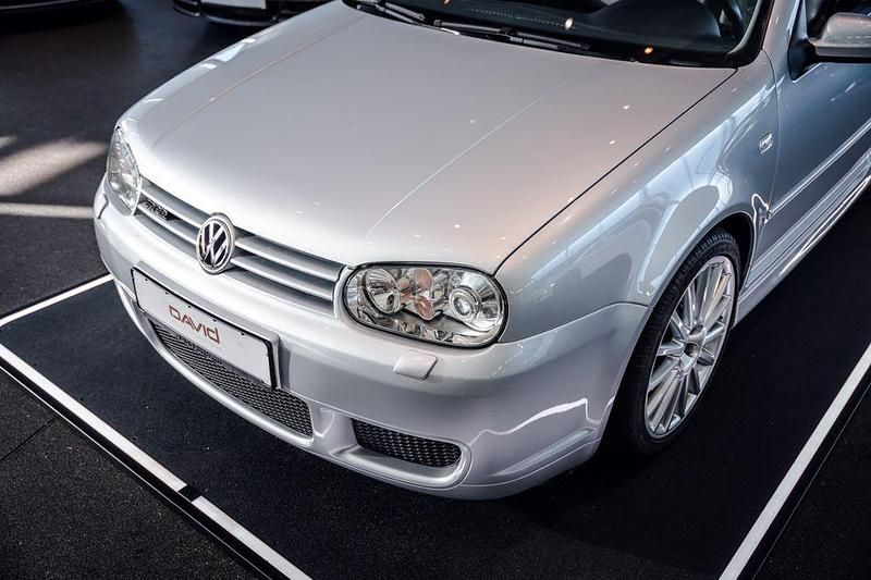 Gebraucht VW Golf IV R 241 PS (177 kW) 2003 Silber Limousine