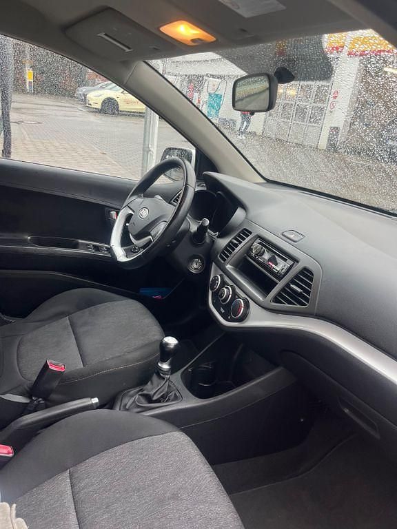 Gebraucht Kia Picanto Edition 7 69 PS (50 kW) 2012 Weiß Kleinwagen