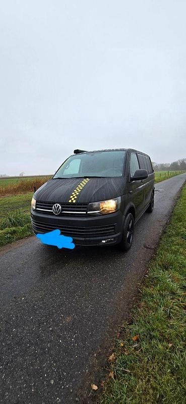 Usata VW Transporter 150 CV (110 kW) 2017 Nero Furgone