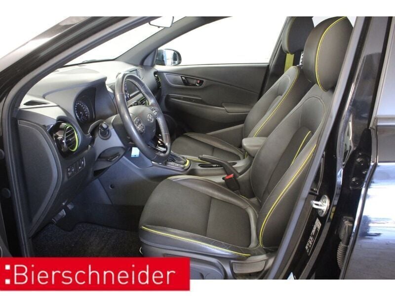 Gebraucht Hyundai Kona Style 177 PS (130 kW) 2019 Schwarz SUV