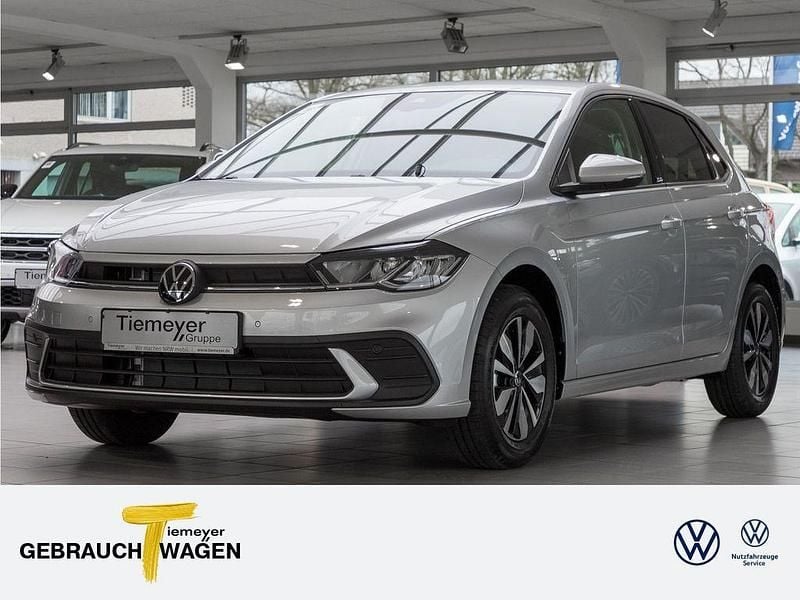 Silber Gebraucht 2024 VW Polo IQ Drive Limousine | 17.470 € (Superpreis) - Bild 1/4