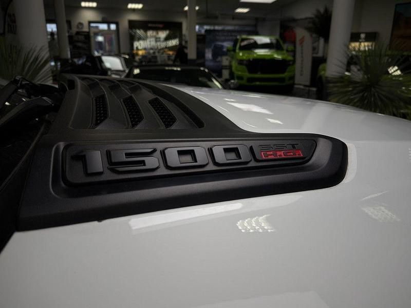 Neu Dodge Ram Limited 541 PS (397 kW) 2025 Diamond black Pickup