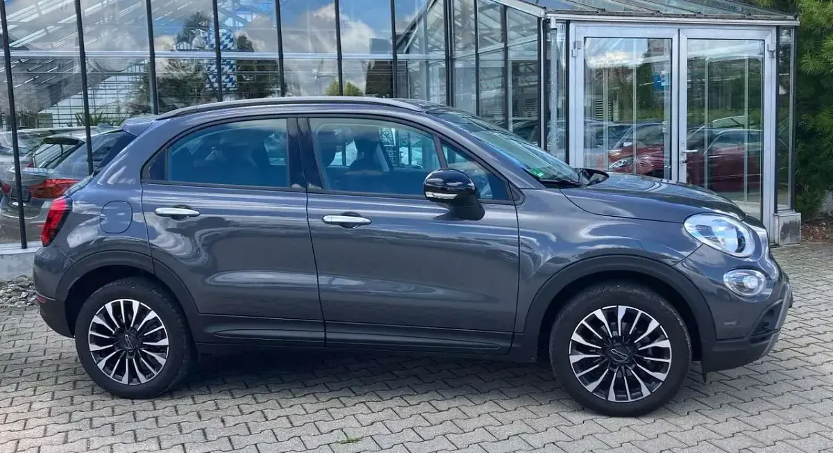 Gebraucht Fiat 500X Cross 120 PS (88 kW) 2023 Colore esterno (moda grau) SUV