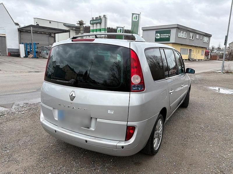 Gebraucht Renault Espace 150 PS (110 kW) 2005 Silber Van / Kleinbus