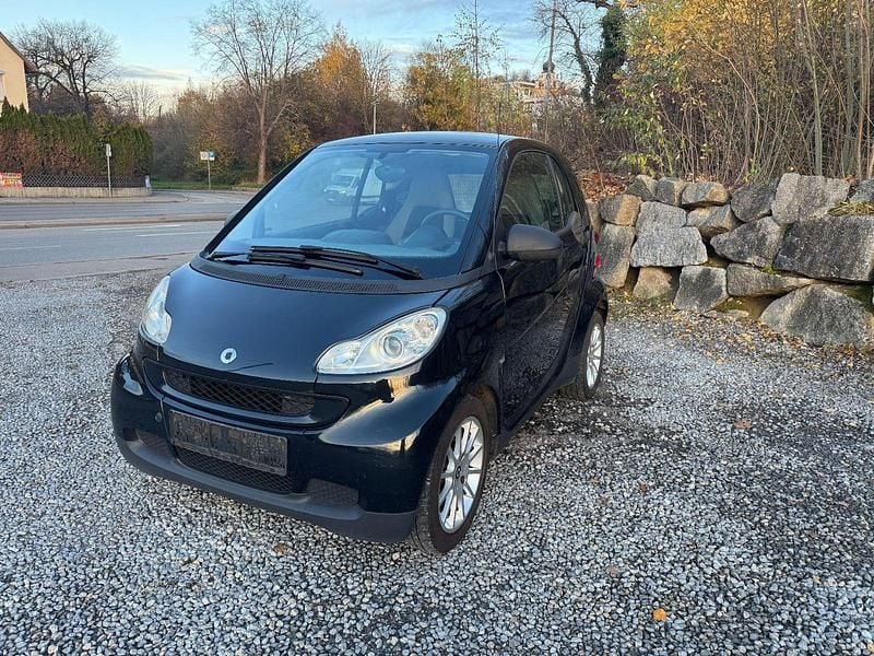 Schwarz Gebraucht 2010 Smart ForTwo Coupé Coupé | 2.950 € (Guter Preis) - Bild 1/4