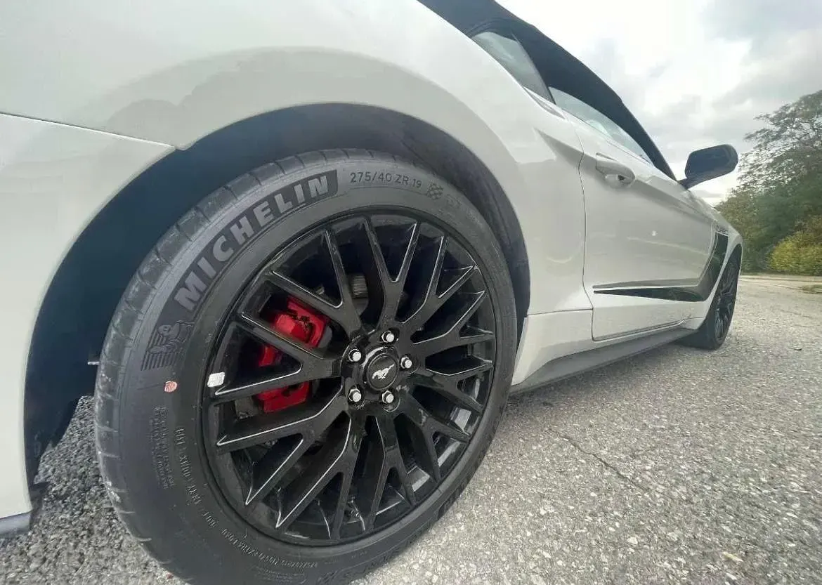 Gebraucht Ford Mustang 317 PS (233 kW) 2016 Weiß Cabrio