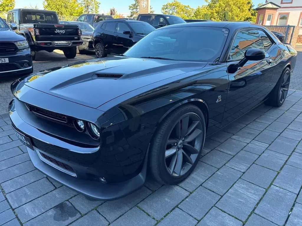 Second-hand Dodge Challenger 492 CP (361 kW) 2018 Negru Coupe