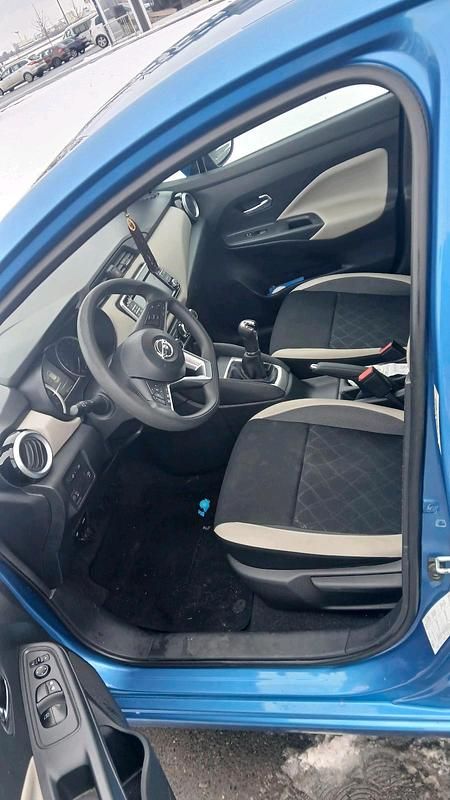 Blau Gebraucht 2017 Nissan Micra Kleinwagen | 8.600 € (Guter Preis) - Bild 1/4