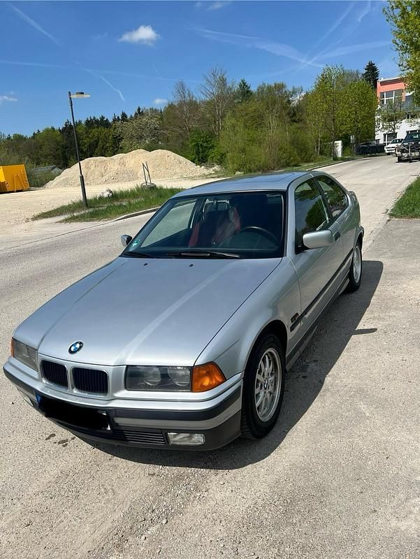 Gebraucht BMW 318 Compact 140 PS (102 kW) 1996 Grau Kleinwagen
