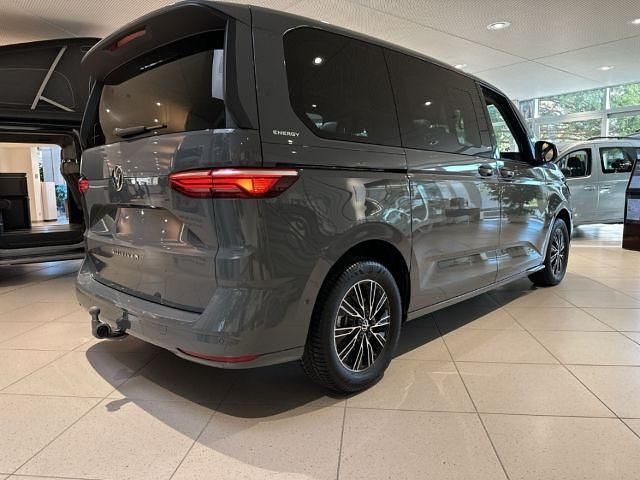 Gebraucht VW Multivan Life 150 PS (110 kW) 2025 Grau Van