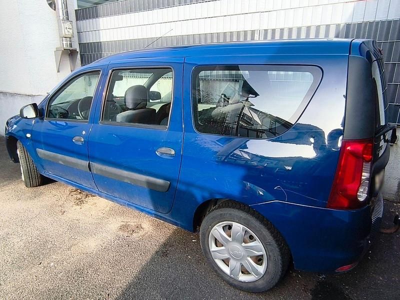 Gebraucht Dacia Logan MCV 75 PS (55 kW) 2009 Blau Kombi