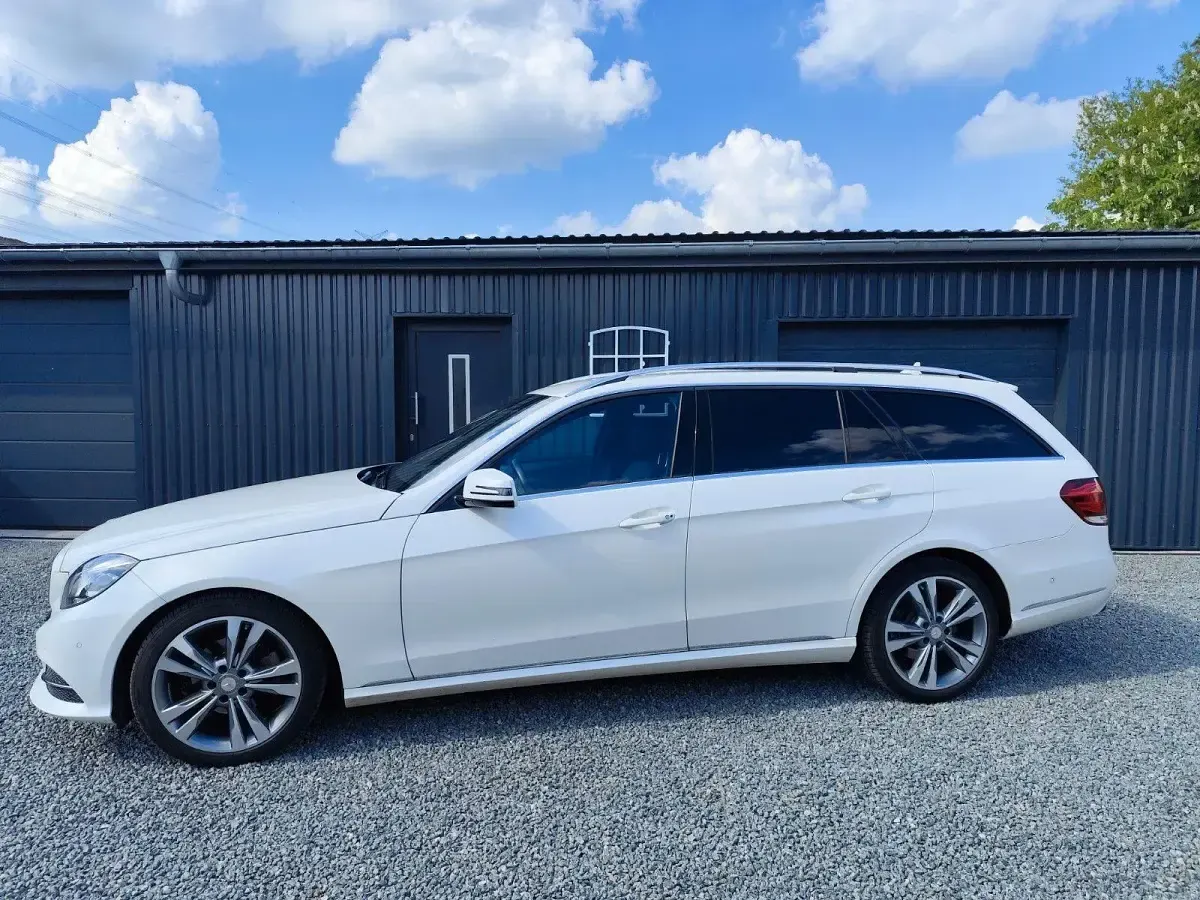Gebraucht Mercedes E200 Avantgarde 180 PS (132 kW) 2013 Weiß Kombi