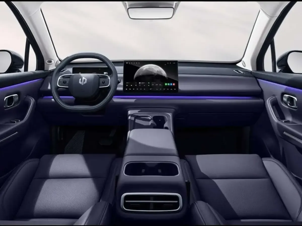 Neu Leapmotor C10 215 PS (158 kW) 2026 Glazed green SUV