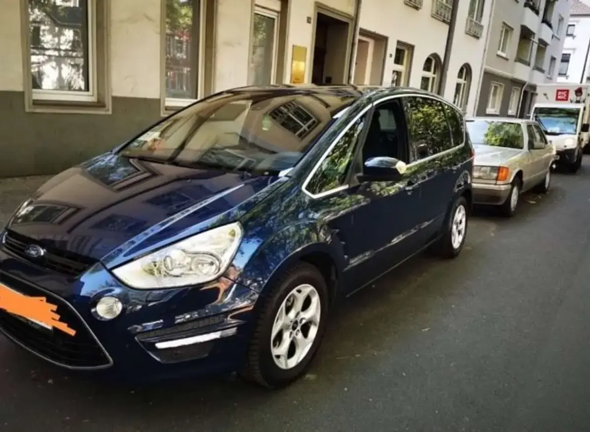 Gebraucht Ford S-MAX Trend 163 PS (119 kW) 2011 Van / Kleinbus