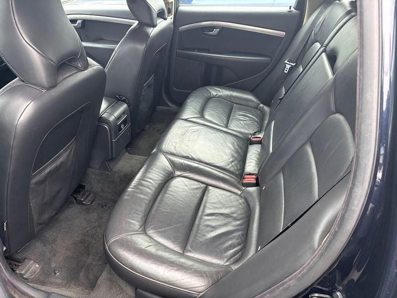 Gebraucht Volvo V70 Basis 136 PS (100 kW) 2009 Blau Kombi