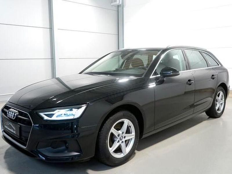 Gebraucht Audi A4 Ambiente 163 PS (119 kW) 2020 Schwarz Kombi