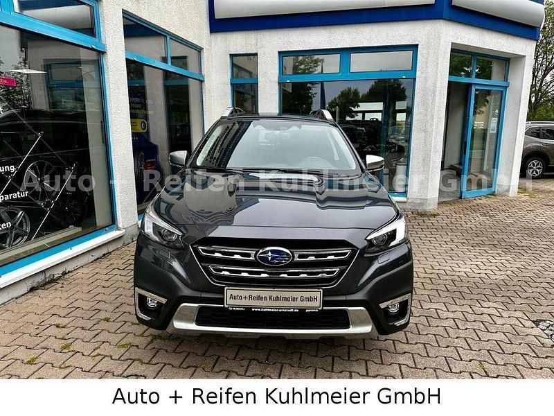 Grau Gebraucht 2024 Subaru Outback Platinum SUV | 37.990 € (Fairer Preis) - Bild 1/4