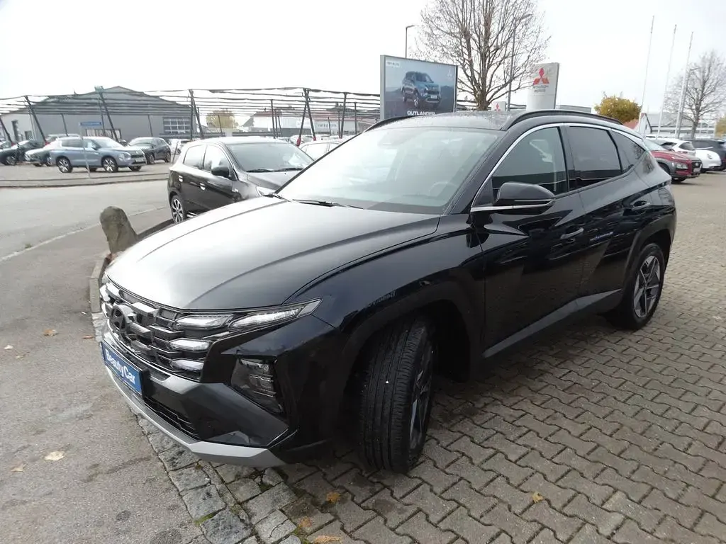 Neu Hyundai Tucson 150 PS (110 kW) 2025 Schwarz SUV
