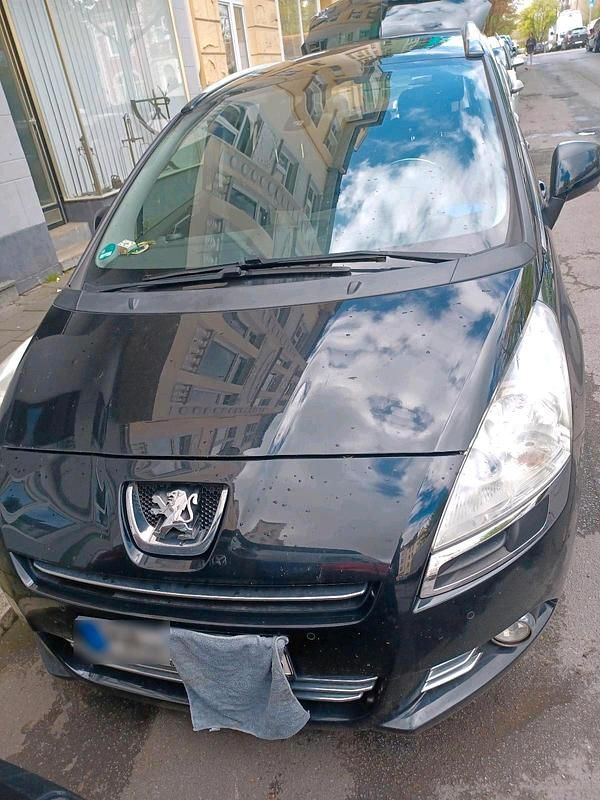 Gebraucht Peugeot 5008 150 PS (110 kW) 2011 Schwarz Van / Kleinbus