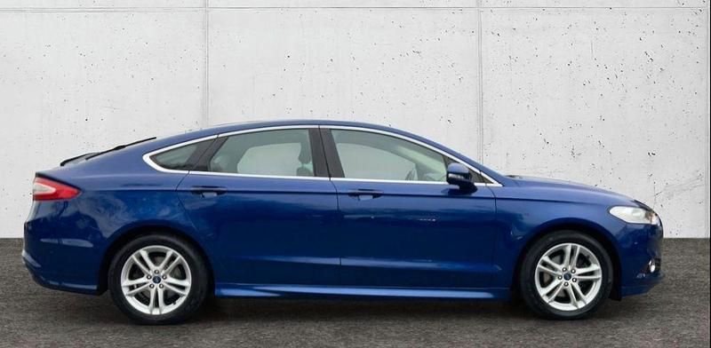 Blau Gebraucht 2016 Ford Mondeo Titanium Limousine | 10.000 € (Guter Preis) - Bild 1/4