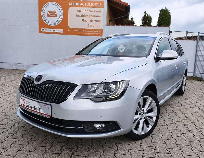 Gebraucht Skoda Superb 170 PS (125 kW) 2013 Grau Limousine