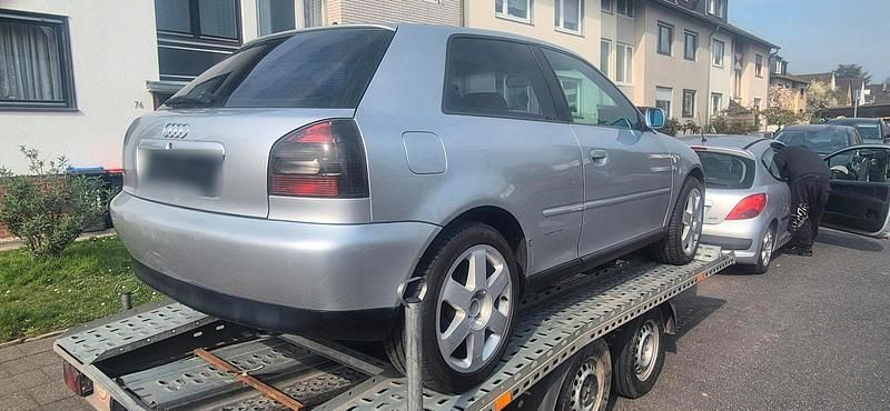 Gebraucht Audi A3 150 PS (110 kW) 2000 Silber Kleinwagen