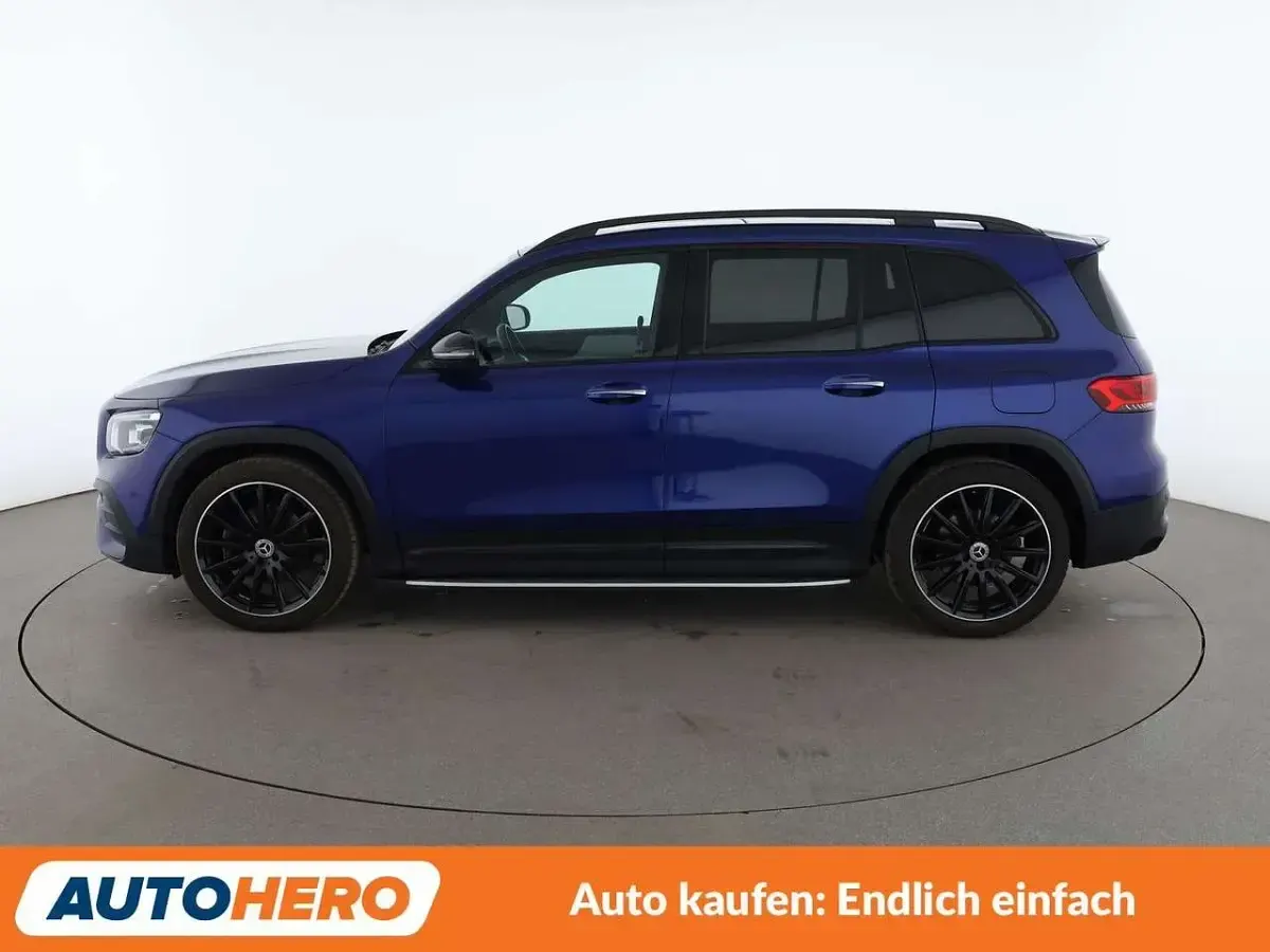 Gebraucht Mercedes GLB250 AMG line 224 PS (164 kW) 2022 Galaxyblau SUV