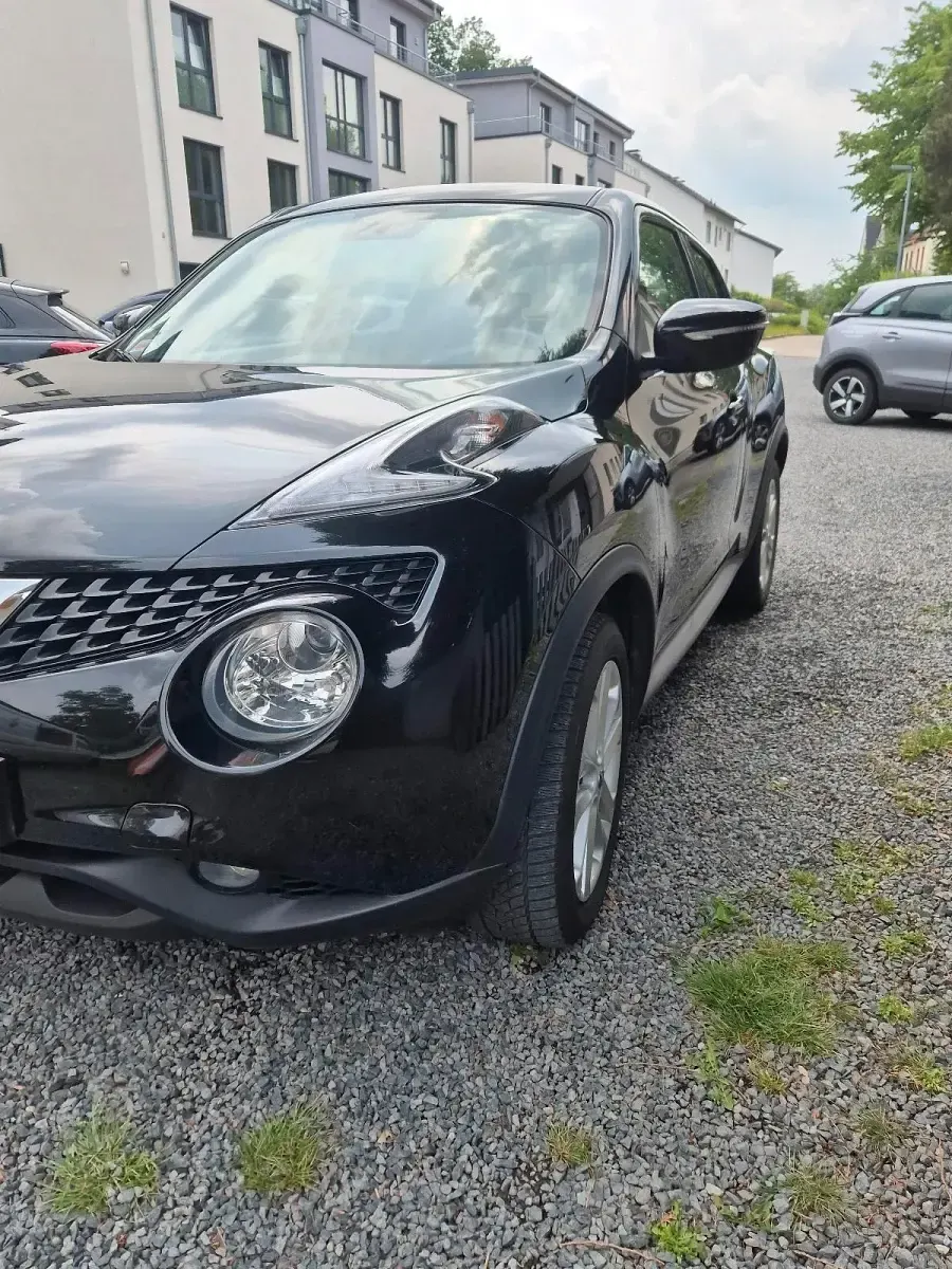 Gebraucht Nissan Juke Acenta 115 PS (84 kW) 2014 Schwarz SUV
