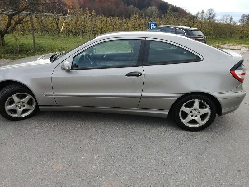 Gebraucht Mercedes C200 122 PS (89 kW) 2007 Coupé