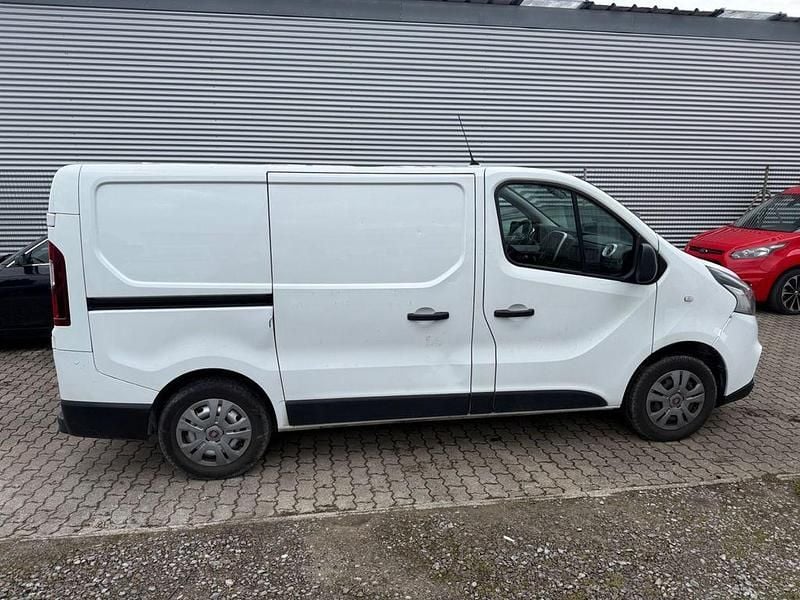 Gebraucht Fiat Talento 121 PS (88 kW) 2019 Weiß Van / Kleinbus
