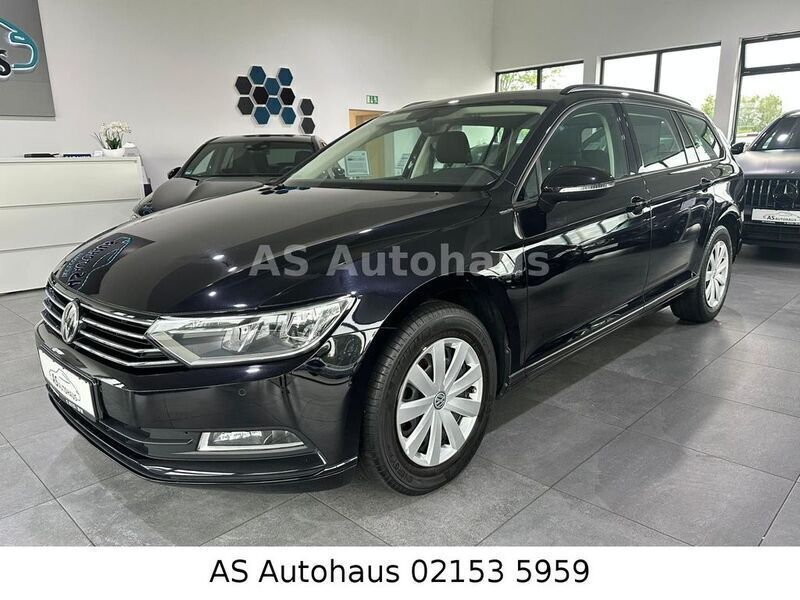 Gebraucht VW Passat Trendline 150 PS (110 kW) 2019 Schwarz Kombi