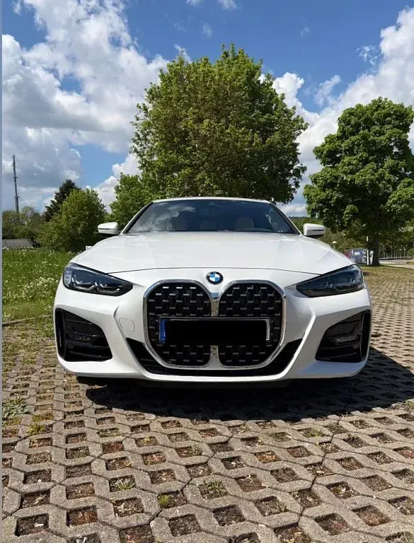 Gebraucht BMW 420 M Sport 184 PS (135 kW) 2022 Weiß Coupé